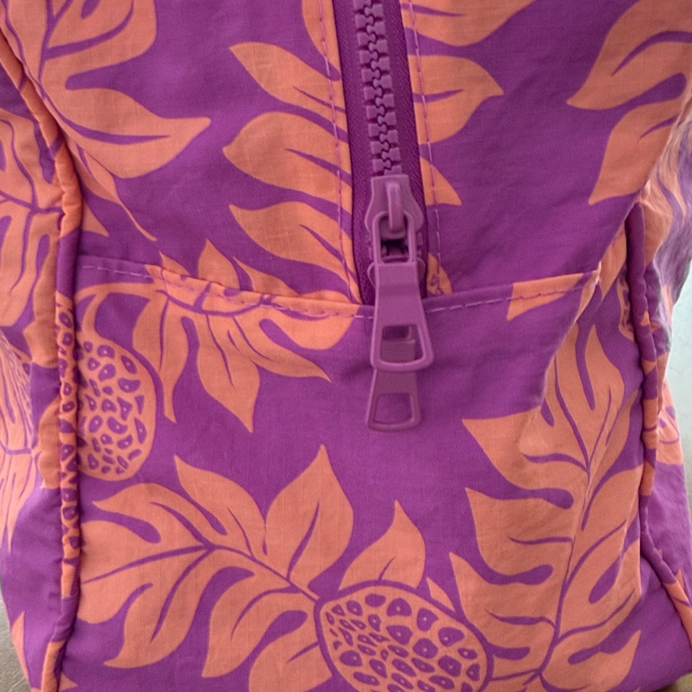 ALOHA Keep it Light Weekender Bag - Picture 6 of 8